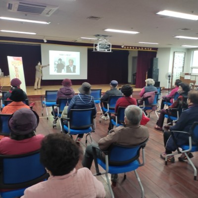 “노인 인권 무엇일까요? ”노년의 사랑을 말하다. 이미지