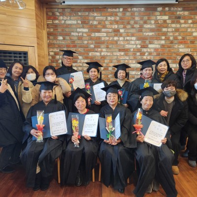 스마트폰 교육 &#034;모두의 디지털 백신&#034; 온 오프라인 수료식 이미지