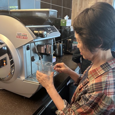 실버바리스타봉사단 활동교육 이미지